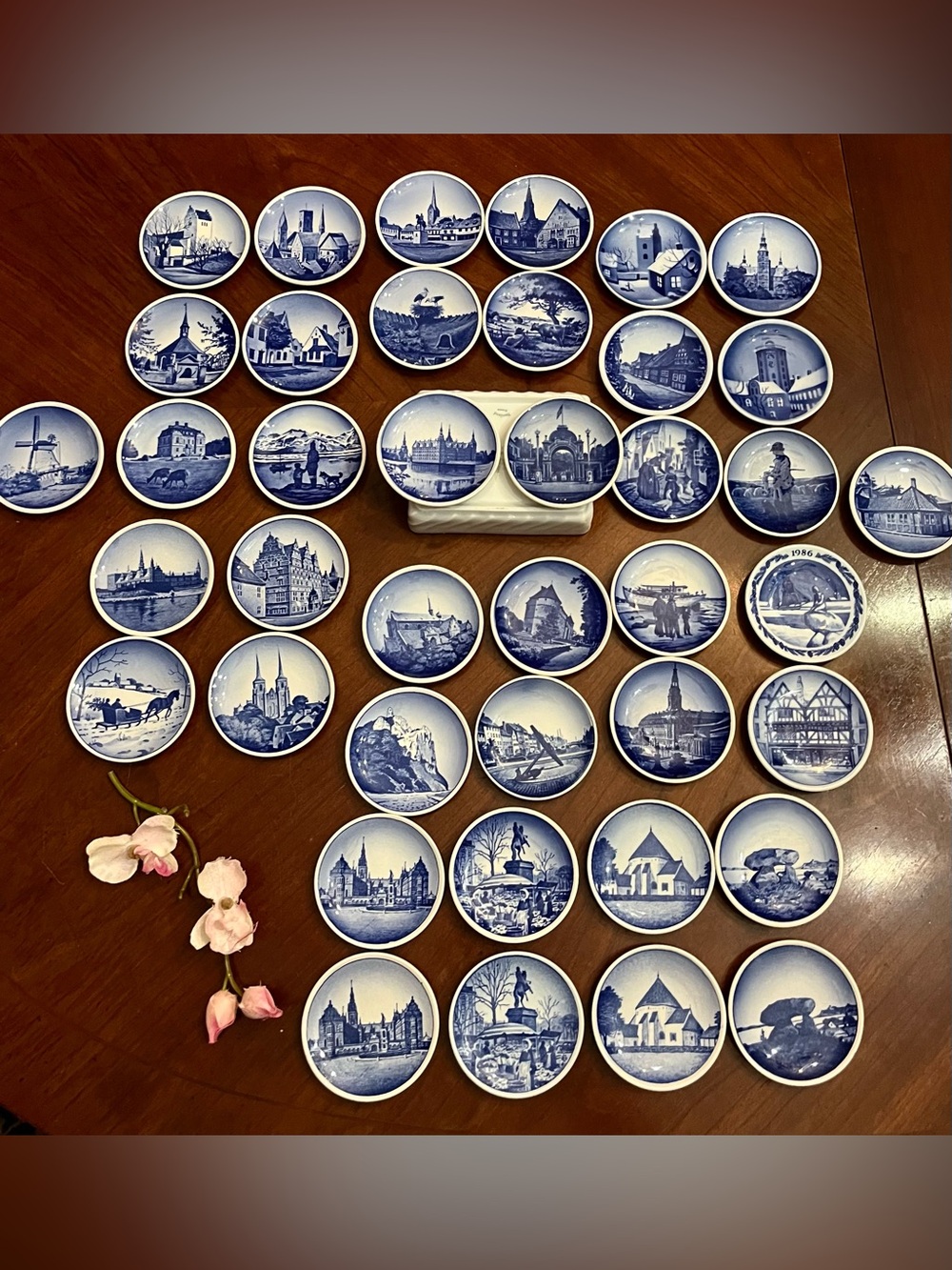Large Lot of 41 Vintage Royal Copenhagen Mini Plaquettes 2010 Series Denmark